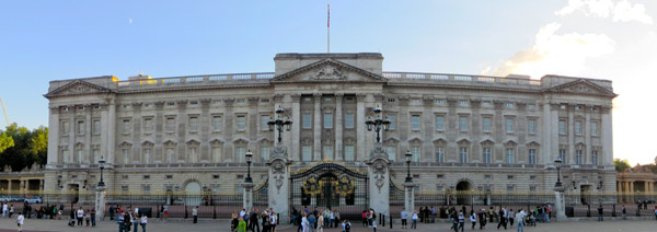 Buckingham Palace Poster | Free Early Years & Primary Teaching ...